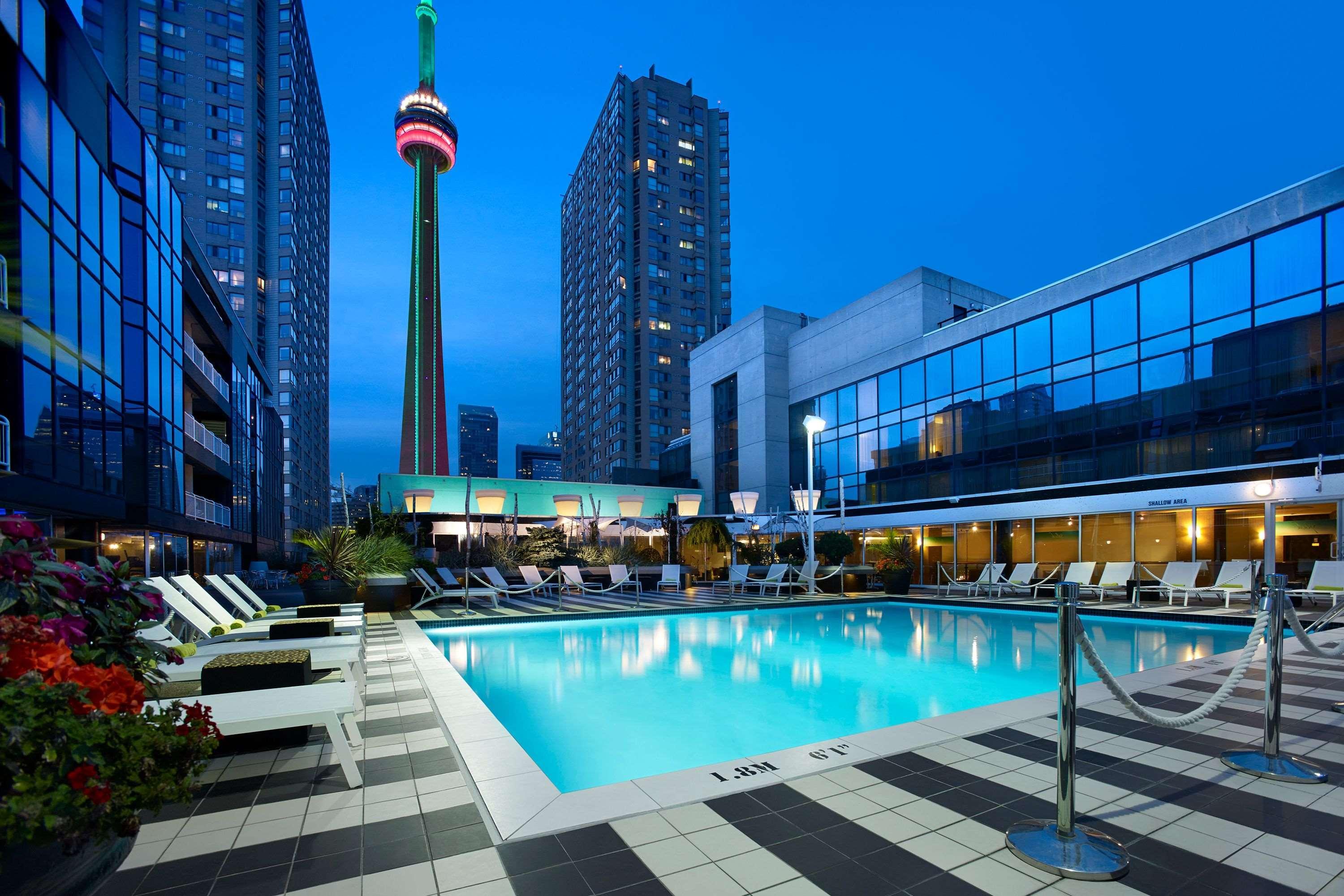 Radisson Blu Toronto Downtown Hotel Bagian luar foto