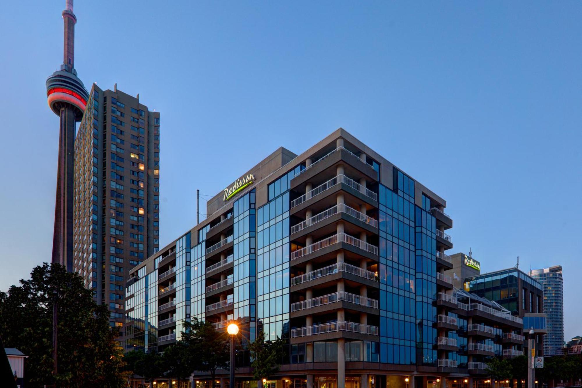Radisson Blu Toronto Downtown Hotel Bagian luar foto